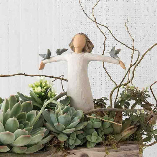 ANGEL OUTDOOR PLANT ORNAMENT