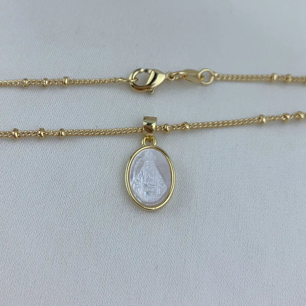 Oval Virgin Mary Pendant – Gold Mother of Pearl Unisex Necklace