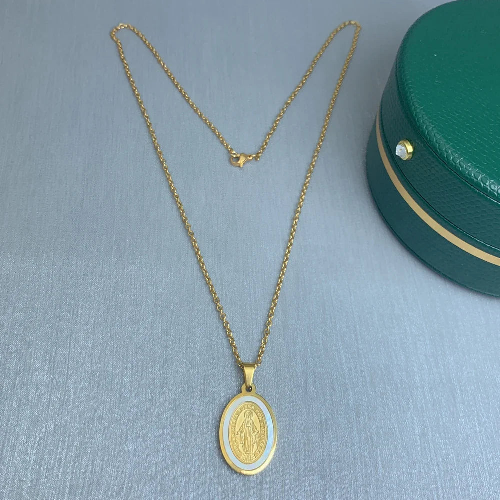 Stainless Steel Gold-Plated Virgin Mary Oval Pendant Necklace – Elegant Religious Jewelry for Women